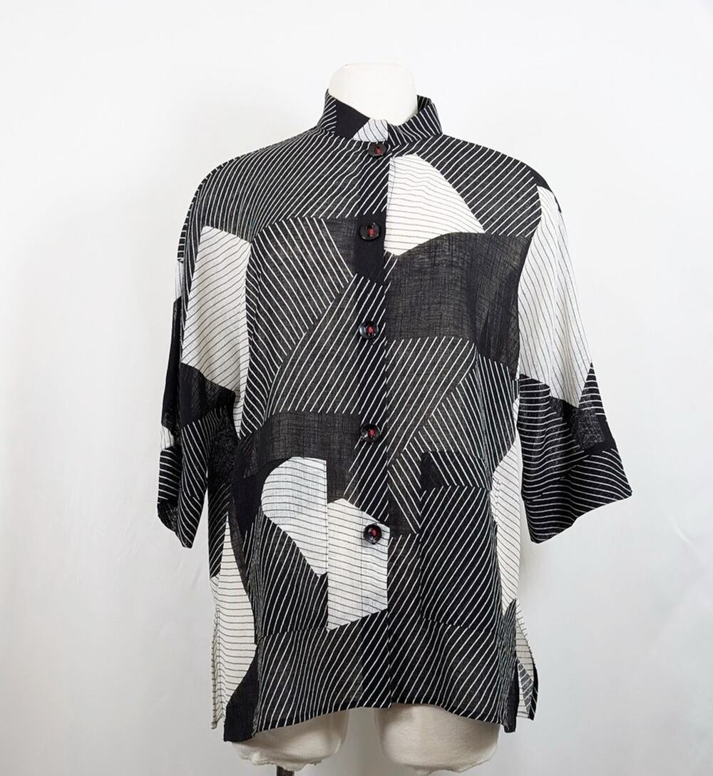 IC Connie K Top Black White Stripe Asymmetrical Semi Sheer Women's Size M Flaw
